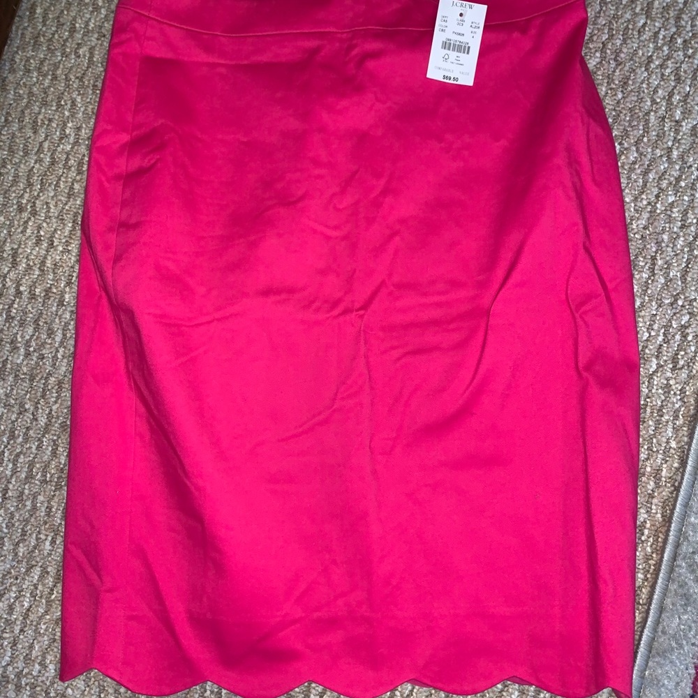 BRAND NEW J. Crew Scalloped Pencil Skirt (size 4)